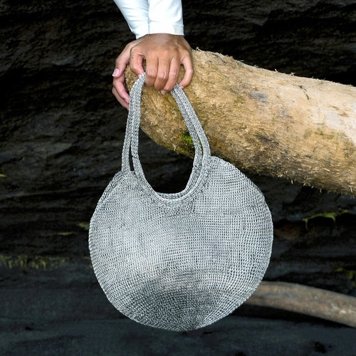 Sunny Mesh Wire Tote Bag in Silver