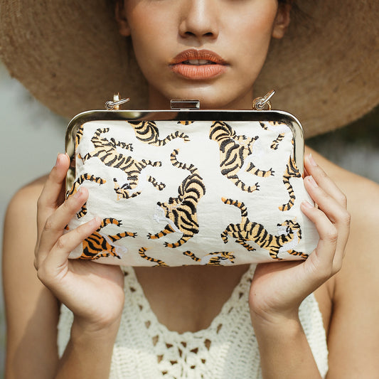 Tiger Clutch, Ivory White