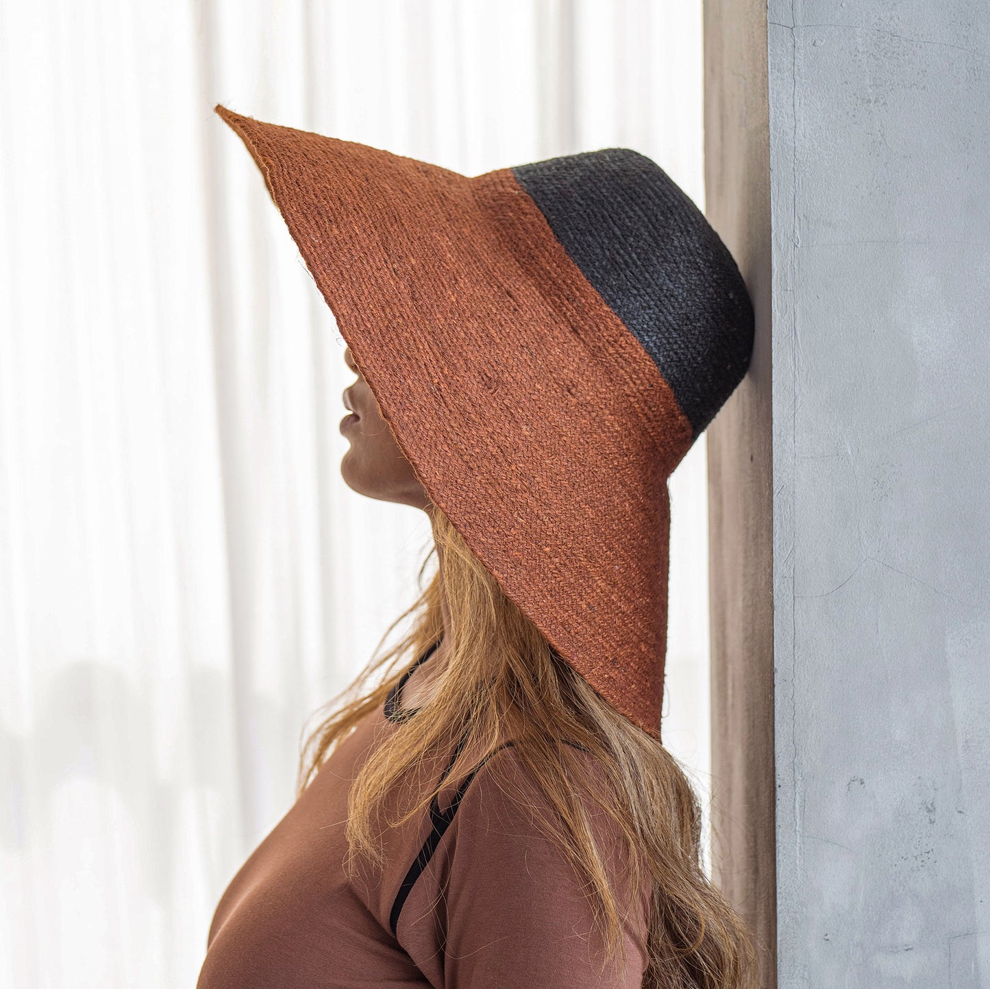 Riri Duo - Jute Straw Hat, in Burnt Sienna & Black